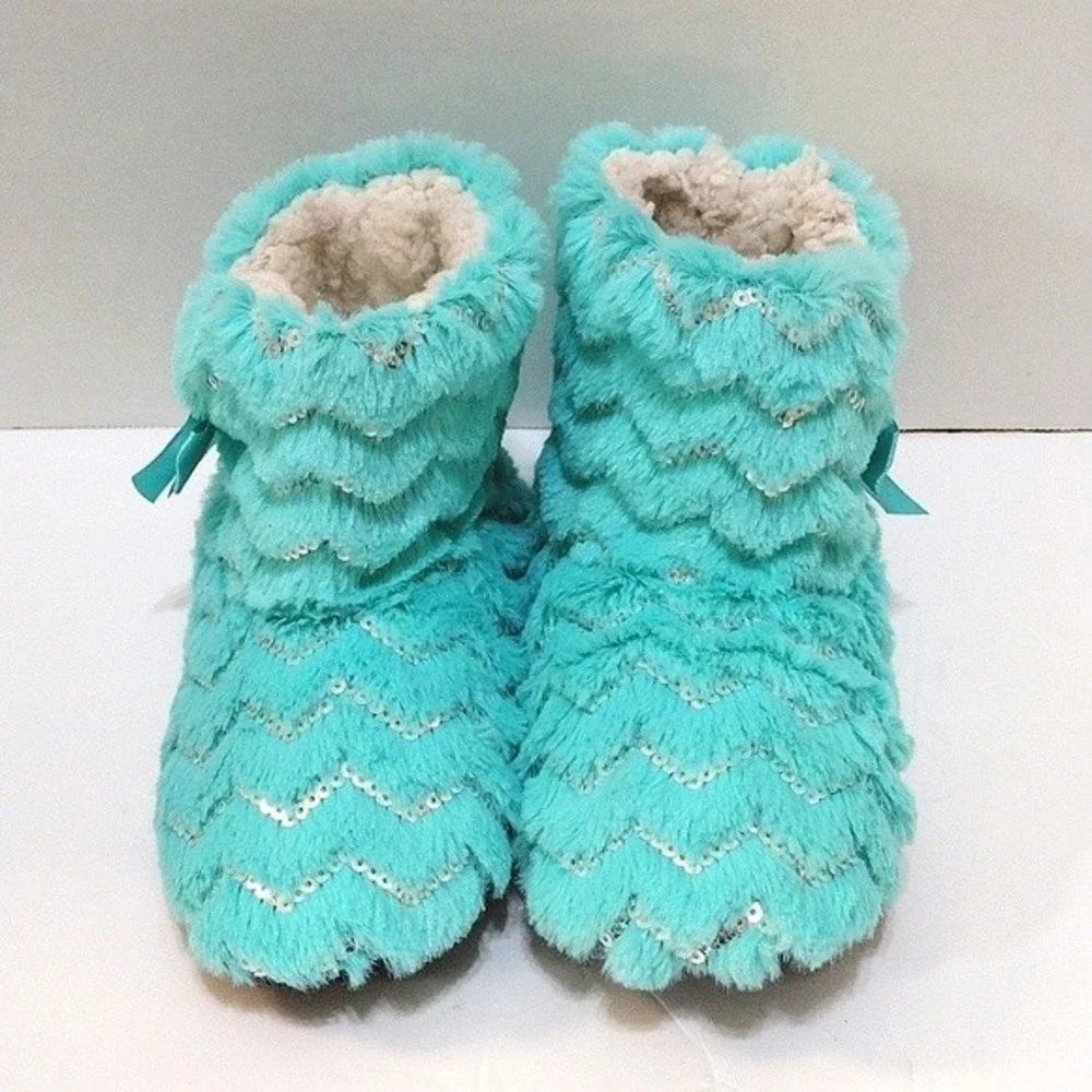 Total Girl Plush Slipper Booties With Faux Fur Lining Small/Medium